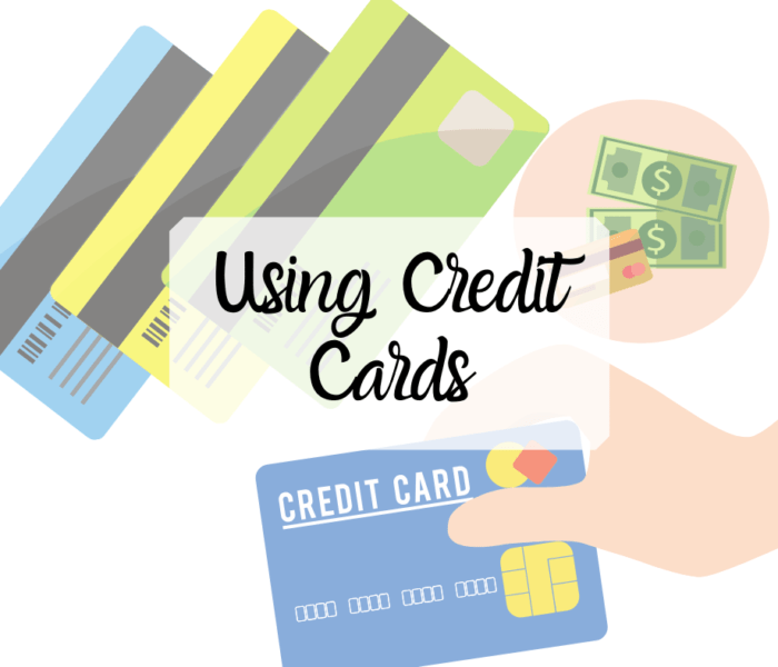 10-Using-Credit-Cards-700x600